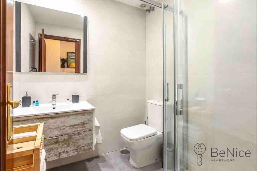 Luxury Apartamento Sevilla Centro -Triana Bagian luar foto